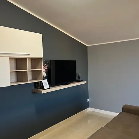 Vivi E Scopri I Castelli Romani Ciampino Airport Apartament Rzym